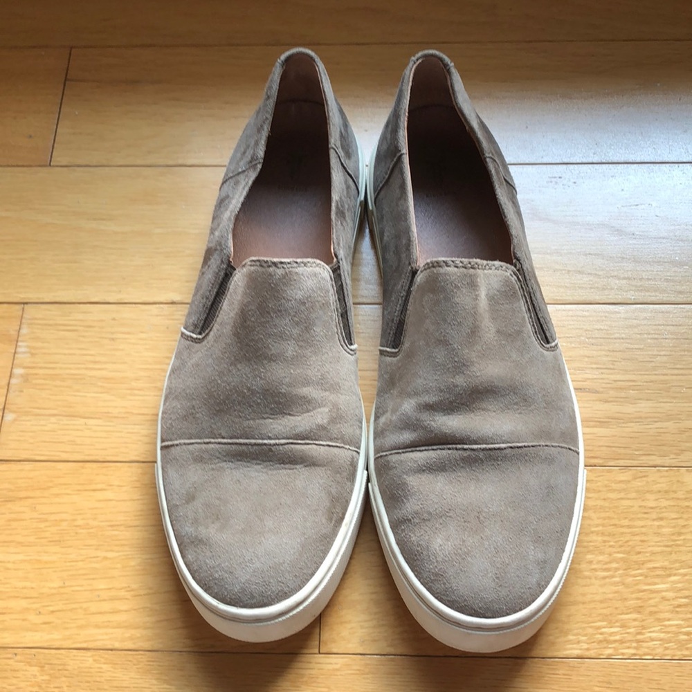 Frye Gema Two Tone Suede Slip-on Sneakers Women’s size 8
